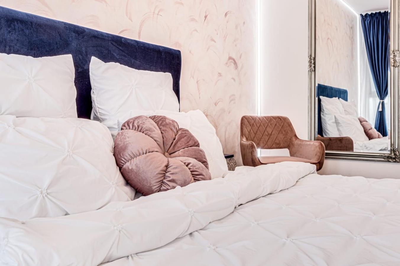 אראד Ari Rose Apartment With Cozy Balcony מראה חיצוני תמונה