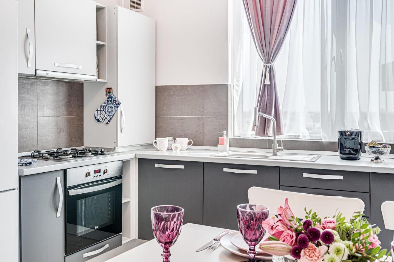אראד Ari Rose Apartment With Cozy Balcony מראה חיצוני תמונה